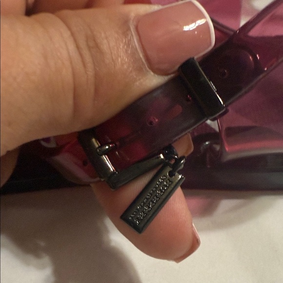 Burberry Women's Sandals in Burgundy and White - Picture 7 of 9